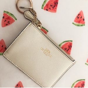 White Coach ID/cardholder